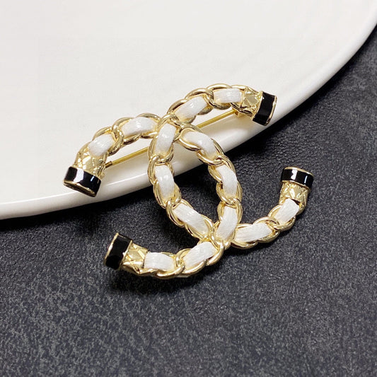 18K  Chanel Pearl Brooch